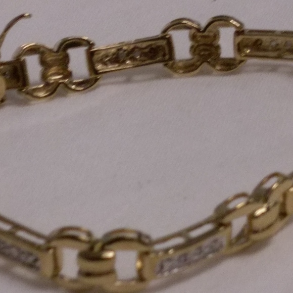 0.68 CT Diamond Designer Bracelet MSRP $1585 NEW